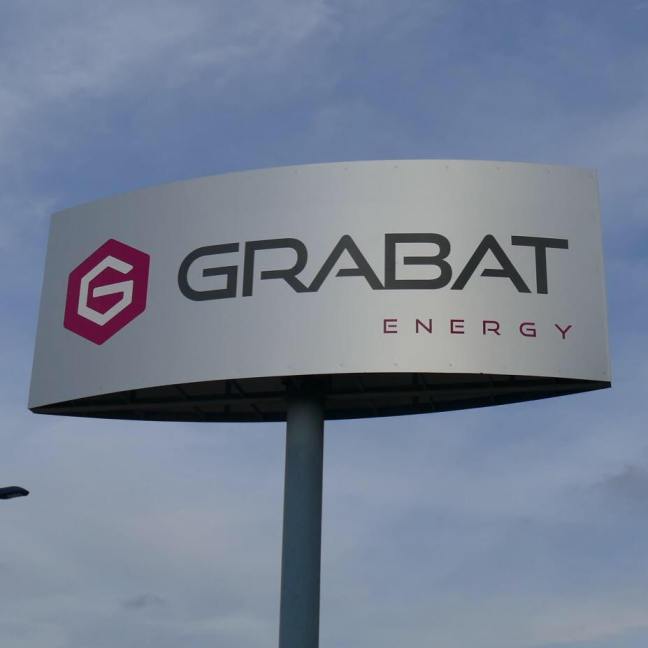 El Grupo chino Chint Group adquiere el 10% de las acciones de Grabat Energy por 18 millones de euros. Empresa española fabrica baterias de coche electrico de grafeno